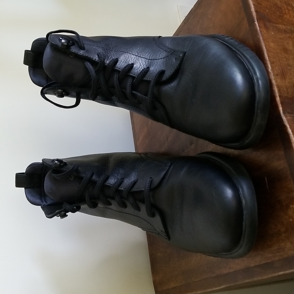 Mens boots